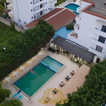 Отель Sorrente Голем