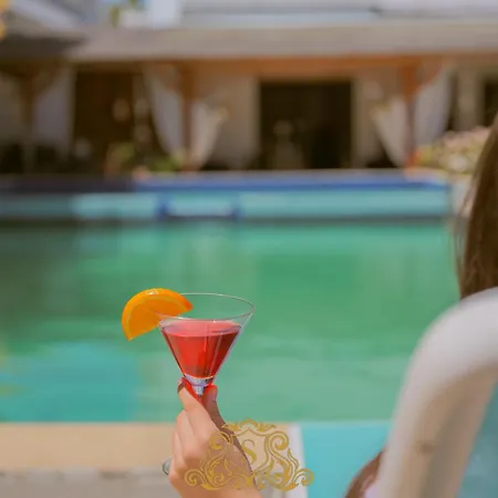 فندق Sorrente 4*