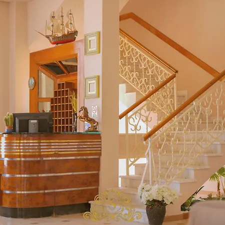 Sorrente فندق غوليم