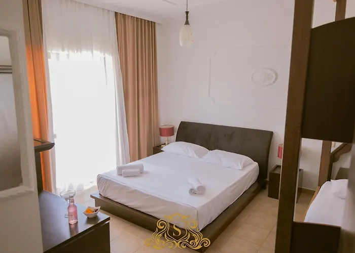 Sorrente Otel Golem (Tirana)