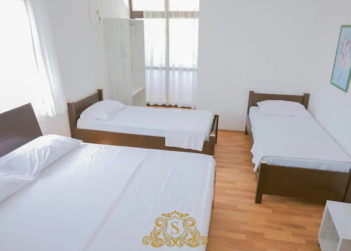 Otel Sorrente Golem (Tirana)