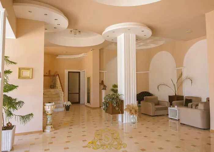 Otel Sorrente Golem (Tirana)