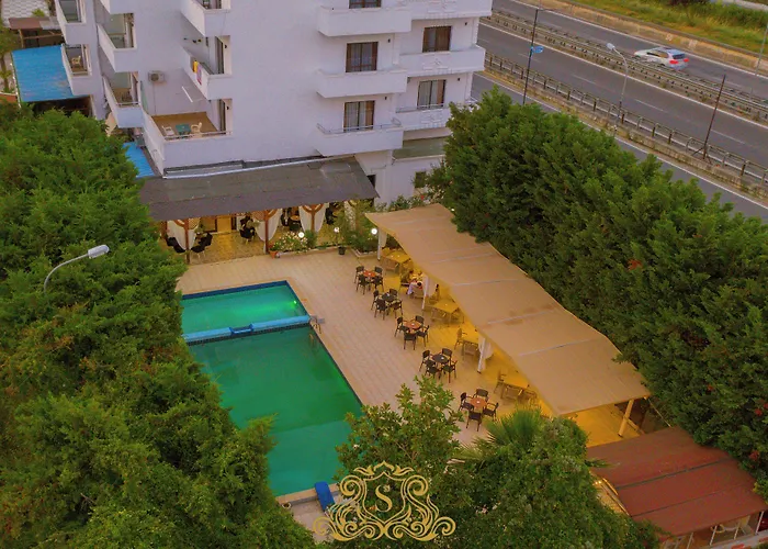 Sorrente Golem (Tirana)