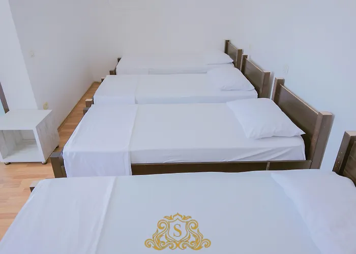 Otel Sorrente Golem (Tirana)